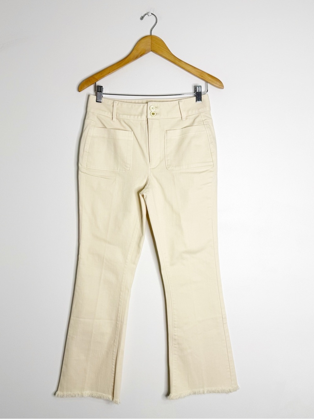 Spartina 449 Women’s Cream Crop Flare Jeans Size 4 Raw Hem Pockets